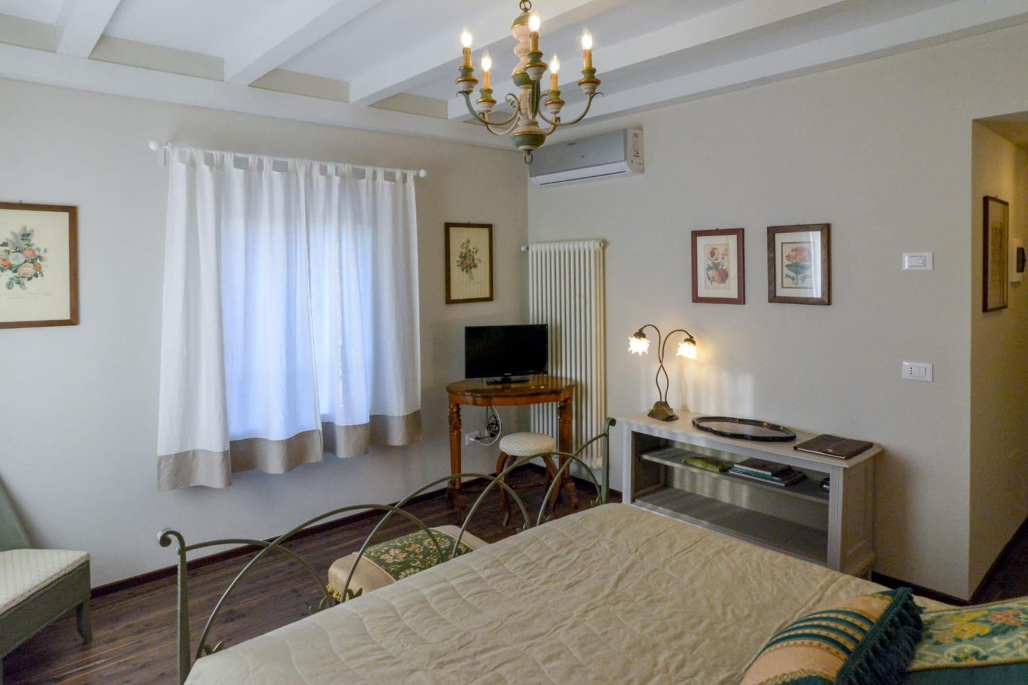 Hotel I Torretti Locazione Turistica, Ristorante, Lounge Bar Asolo Esterno foto