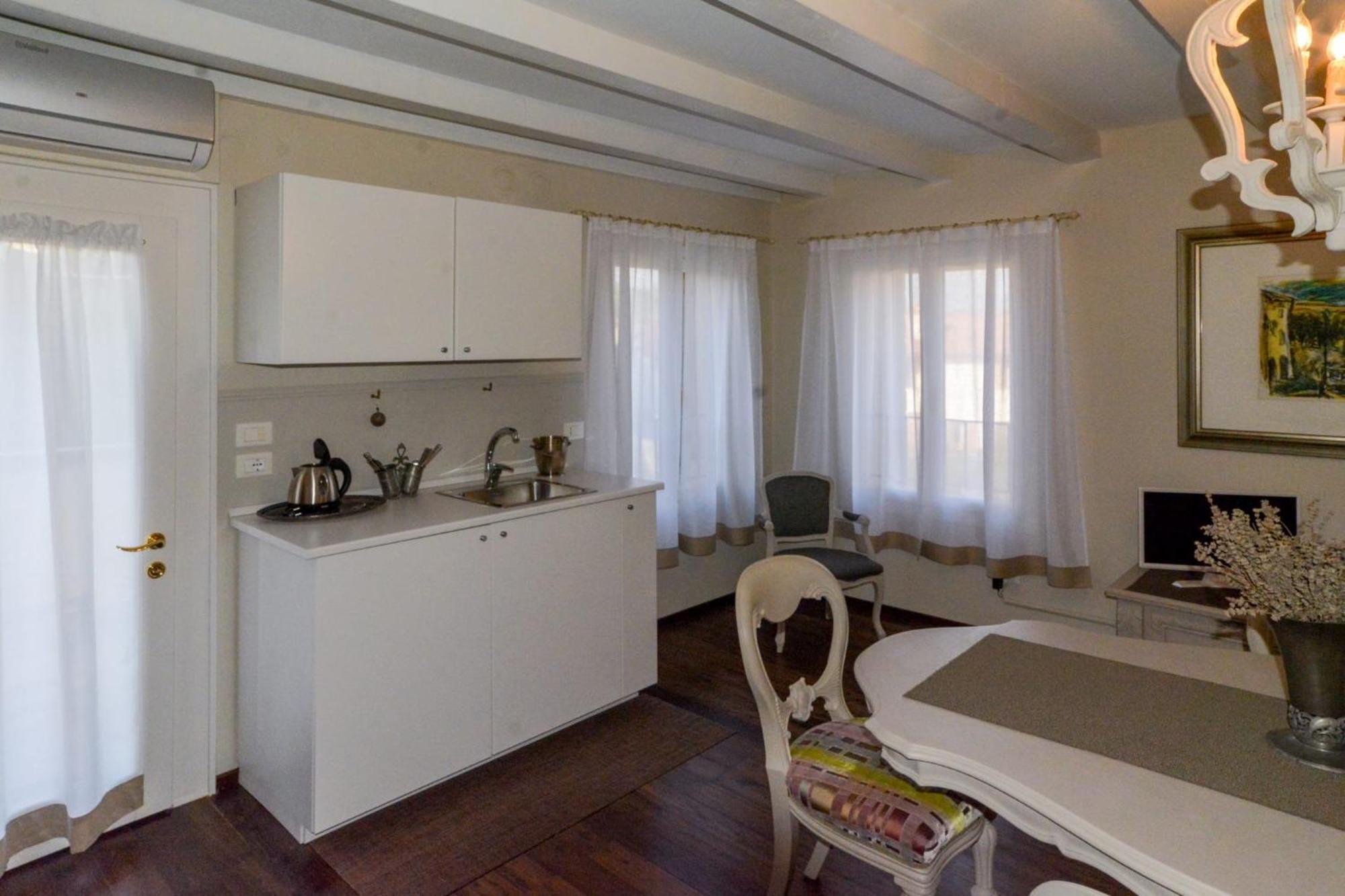 Hotel I Torretti Locazione Turistica, Ristorante, Lounge Bar Asolo Esterno foto